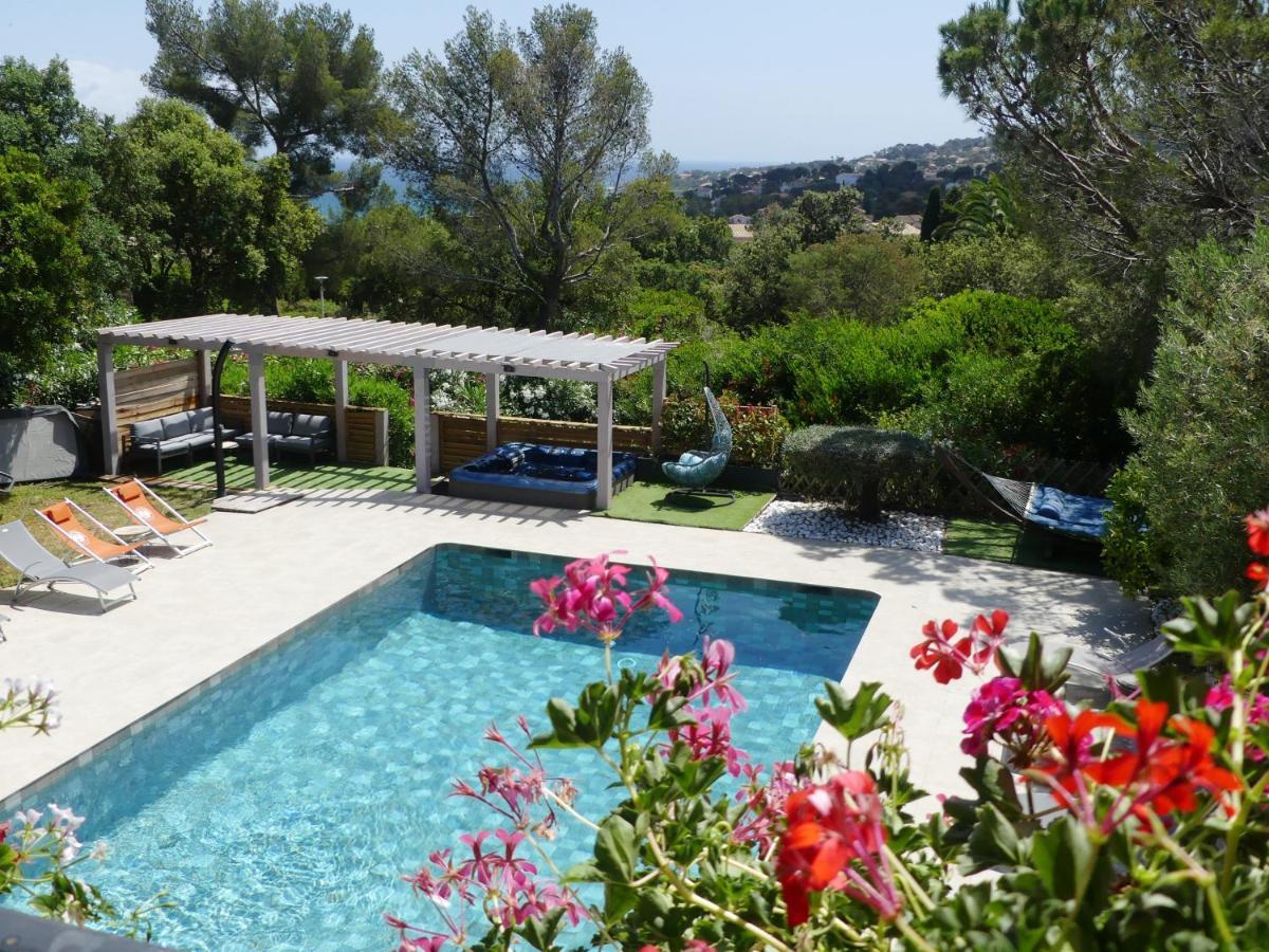 Hotel La Calanque Du Boucharel Saint Aygulf Zewnętrze zdjęcie
